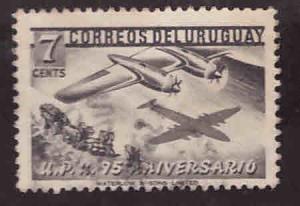 Uruguay Scott 599 used UPU Airplane stamp