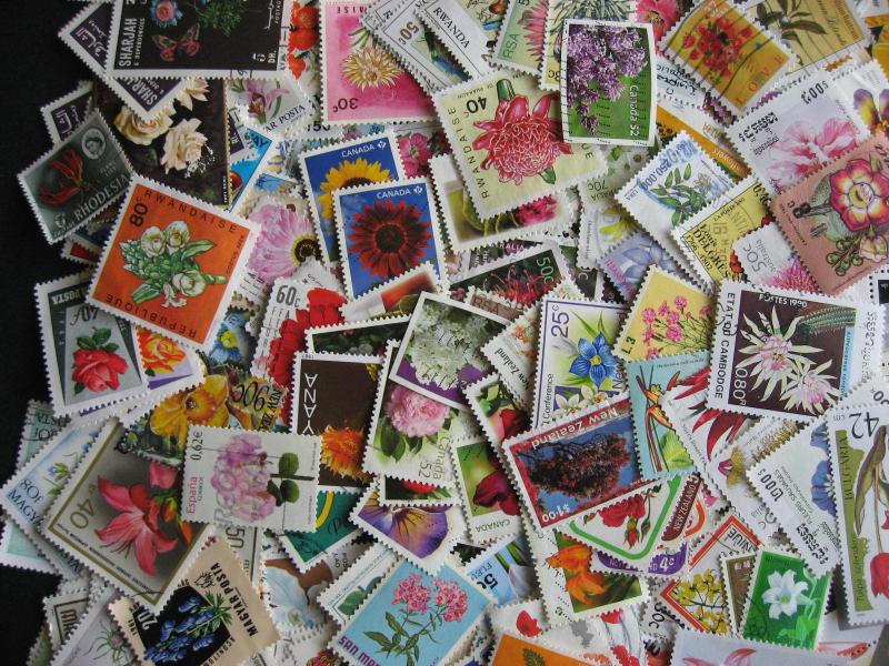 FLOWERS topic 960 different stamps + 12 SS, includes postally used!