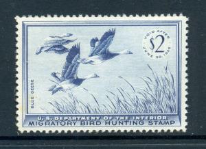 Scott #RW22 'BLUE GEESE' Federal Duck Mint Stamp NH (Stock #RW22-3)