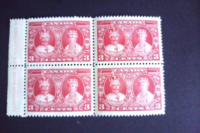 Canada Sc# 213 Block of 4 MNH Some Gum Disturbances/Crease