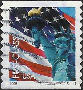 P.N.C. S1111 # 3969 USED FLAG AND STATUE OF LIBERTY