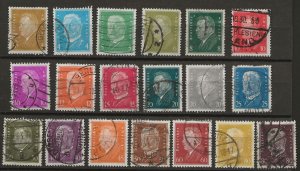 Germany 366-384 Mi 410//456 Used VF 1928-32 SCV $35.75 (jr)