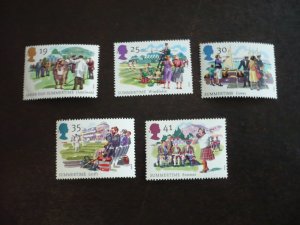 Stamps - Great Britain - Scott# 1572-1576 - Mint Never Hinged Set of 5 Stamps