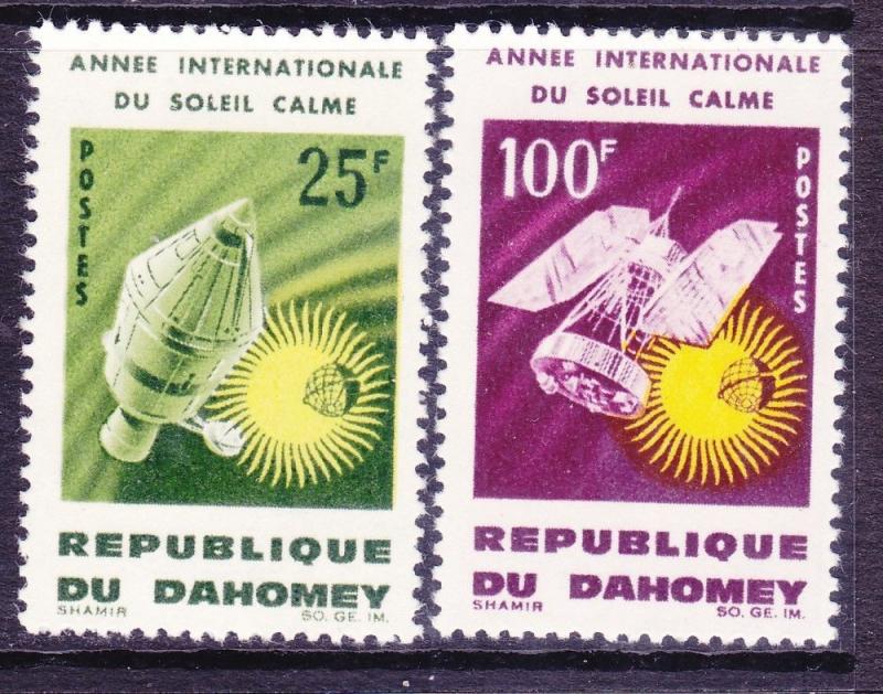 Dahomey 196-97 MNH 1964 IQSY Apollo Nimbus Space Weather Satellite Set VF