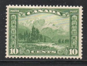 Canada Sc 155 1928 10c green Mt Hurd stamp mint