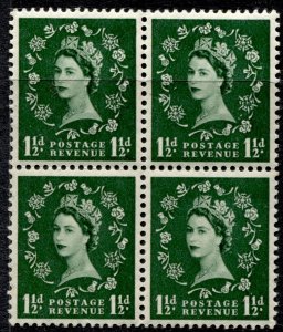 GB Stamps #294 Mint OG NH Wmk. 298 - QEII Definitive Block of 4