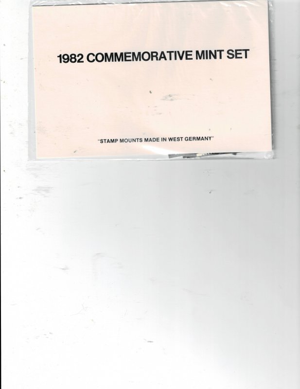 1982 Mint Commemorative USPS Sealed Product Year Set Face $5.80 VF MNH