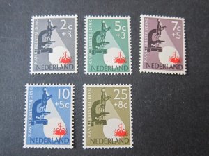 Netherlands 1955 Sc 281-5 set MH
