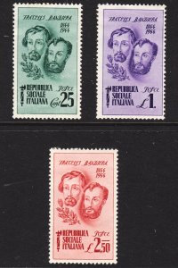 Italian Socialist Republic Scott 32-34 complete set F to VF mint HHR.  FREE...