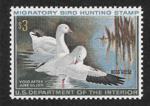 United States Scott RW37 MNHOG - 1970 $3 Ross' Geese - CV $65.00