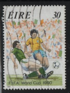 Ireland 1990 used Sc 799 30p Kicking ball 1990 World Cup Soccer Championships