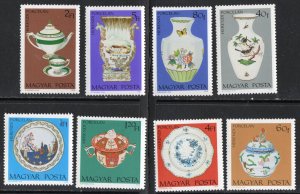 Thematic stamps HUNGARY 1972 PORCELAIN 2709/16 mint