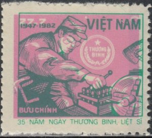 N.Vietnam MNH Sc M 34 Mi PFM 39 Value $ 1.75 US $ Military Frank