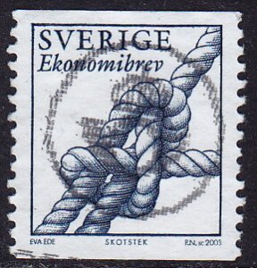 Sweden - 2003 - Scott #2455 - used - Knot