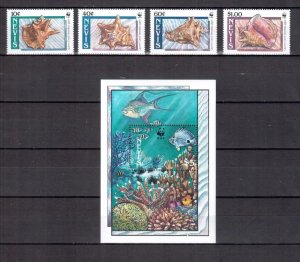 1990	Nevis	marine life shells set+s/s MNH	238