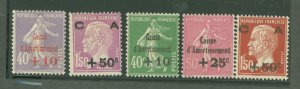 France #B28/B33 Unused Single