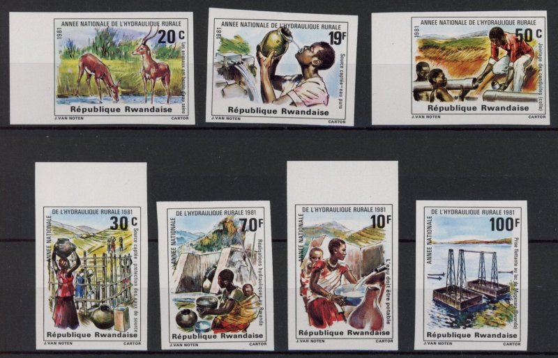 [Hip2513] Rwanda 1981 : Fauna Good set very fine MNH imperf stamps