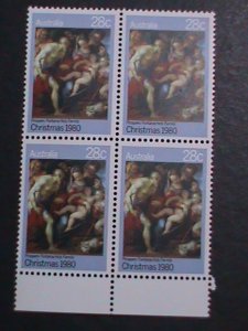 ​AUSTRALIA-1980 SC#757-CHRISTMAS-HOLLY FAMILY-PAINTING MNH  BLOCK VERY FINE