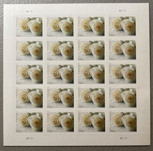 U.S. 2011 #4520 Sheet, Wedding Roses, MNH.