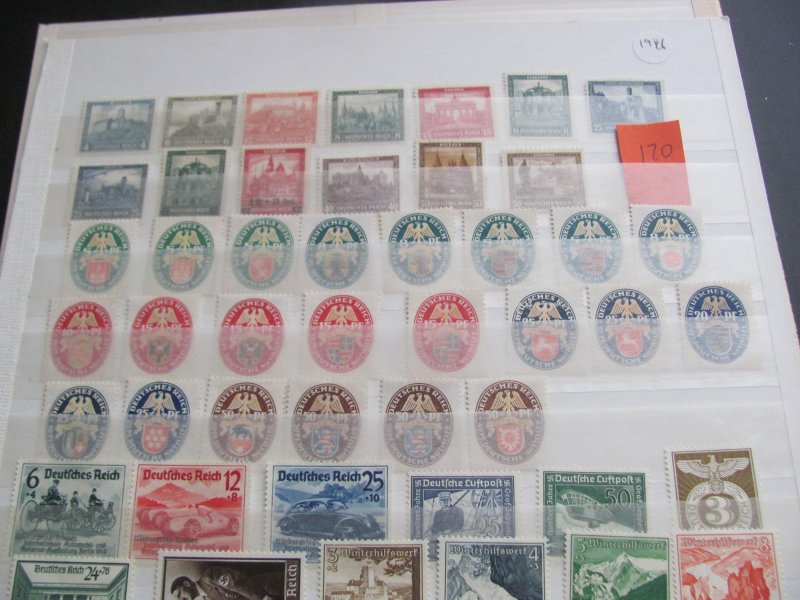 GERMANY 1920s-1930s HINGED LOT   (170)