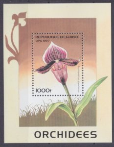 1997 Guinea 1630/B507 Flowers 5,00 €