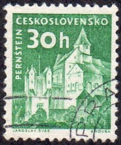 Czechoslovakia 973 - Used - 30h Pernstein Castle (1960) (6)