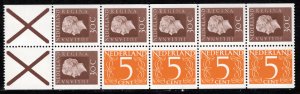 Netherlands Scott # 461d, mint nh, booklet pane, se-tenant