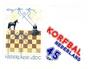 Netherlands, Scott #578-79, Mint, Never Hinged