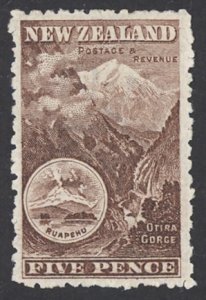 New Zealand Sc# 114 MH 1902-1907 5p Definitives