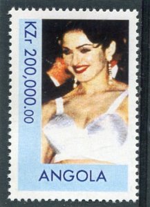 Angola MADONNA GREAT PEOPLE 20th.Century Stamp Perforated Mint (NH)