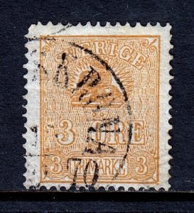 Sweden - Scott #13 - Used - Corner creasing LR - SCV $14