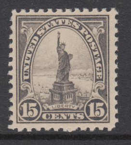 US 566 Statue of Liberty MNH VF