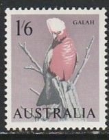 1964 Australia - Sc 369 - MH VF - 1 single - Galah on tree stump