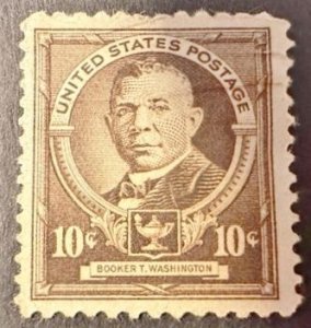 US  # 873 Booker T Washington 10c unused