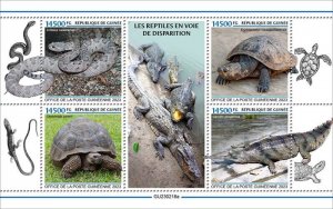 Guinea - 2023 Endangered Reptiles, Tortoise, Gharial - 4 Stamp Sheet - GU230218a