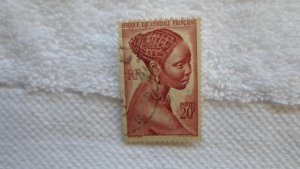 FR. EQUATORIAL AFRICA 1946 YOUNG BACONGO WOMAN 20FR DP CLARET SC # 183