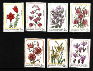 Hungary-Sc#2954-60-unused NH set-Flowers-Indigenous Lillies-1985-