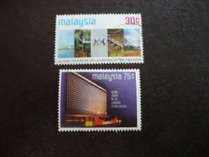 Stamps - Malaysia - Scott# 118-119 - Used Set of 2 Stamps