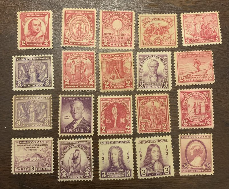 Twenty USA stamps 537//937 Mint