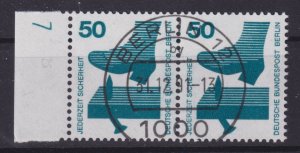 Berlin 1971 Mi#408 DZ7 Pair with Druckerzeichen used CV€70.00 (BN1112)