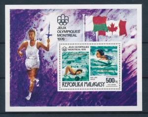 [55760] Madagascar 1976 Olympic games Montreal Swimming Ovp gold MNH Sheet