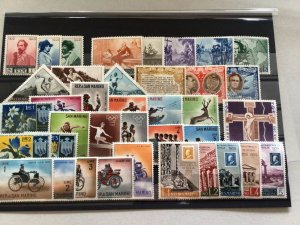 San Marino mint never hinged vintage stamps Ref 65779