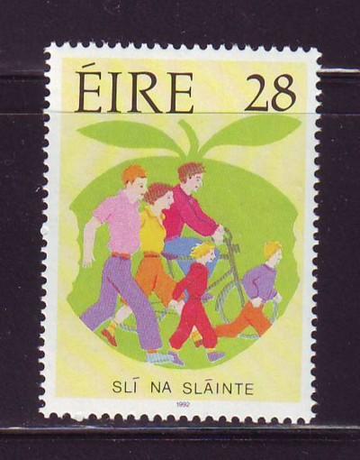 Ireland Sc 856 1992 Healthy Lifestyle stamp mint NH