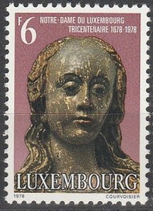 Luxembourg 612 (mnh) 6fr Our Lady of Luxembourg (1978)