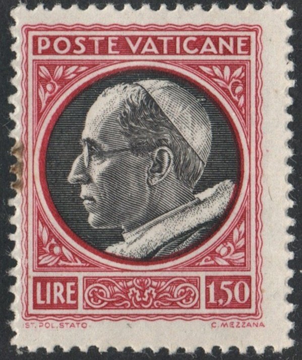 Vatican City SC#95 1.5£ Effigy of Pius XII Facing Left (1945) *MNH