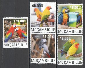 SS0801 2014 MOZAMBIQUE PARROTS BIRDS FAUNA #7605-09 SET MNH