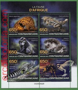 B1328 - Centrafricaine - ERROR MISPERF Stamp Sheet - 2023 - African animals-