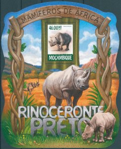 Mozambique 2015 MNH Wild Animals Stamps Rhinos Black Rhinoceros 1v S/S I