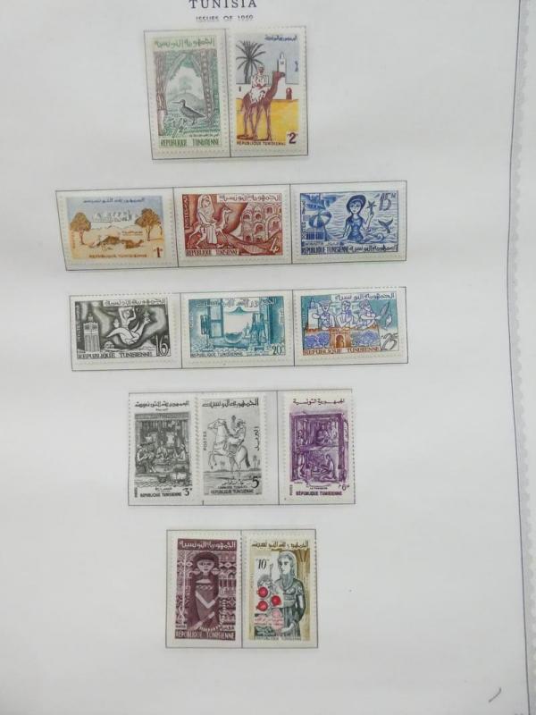 EDW1949SELL : TUNISIA Nice Mint collection on album pages mostly NH. Sc Cat $225