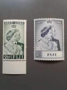 Fiji 139-140 F-VF MH. Scott $ 18.20